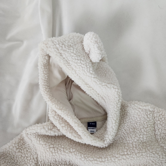 Old Navy 12-18 month sherpa hooded pocket bubble romper - Picture 3 of 4
